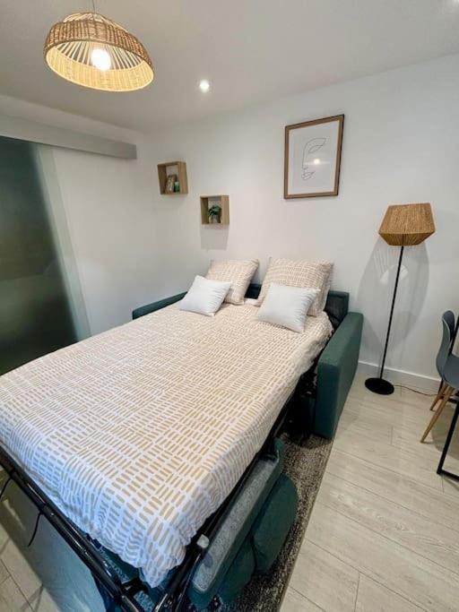 Ferienwohnung L'Escobar Troyen Troyes Exterior foto